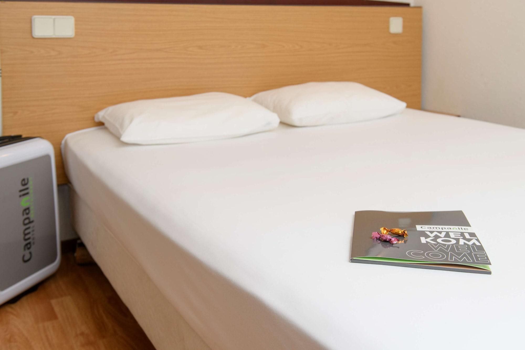 Campanile Hotel & Restaurant Леэварден Экстерьер фото
